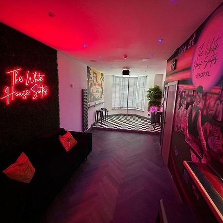 The White House Vegas Suites Blackpool Eksteriør bilde
