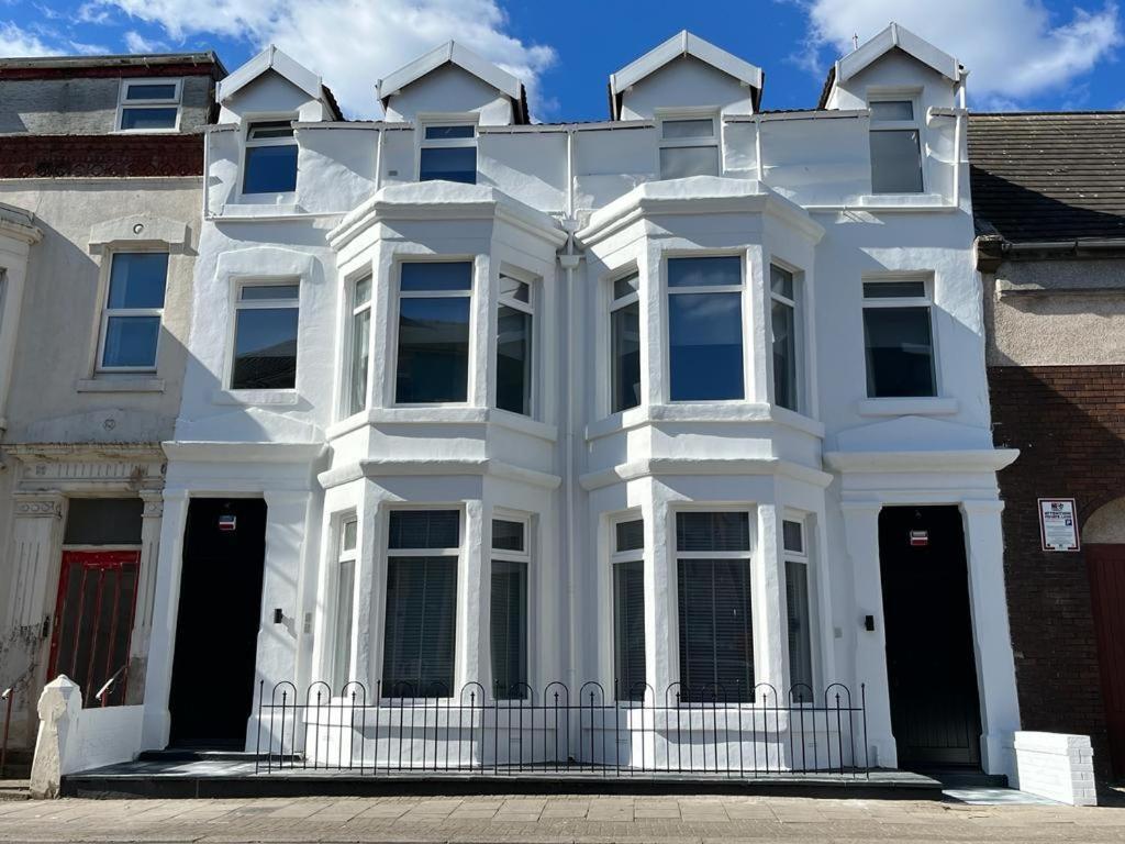 The White House Vegas Suites Blackpool Eksteriør bilde
